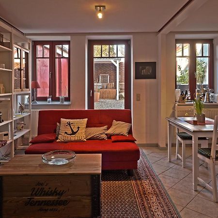 Gemuetliches Ferienhaus - Ankommen Und Wohlfuehlen Husum  Bagian luar foto