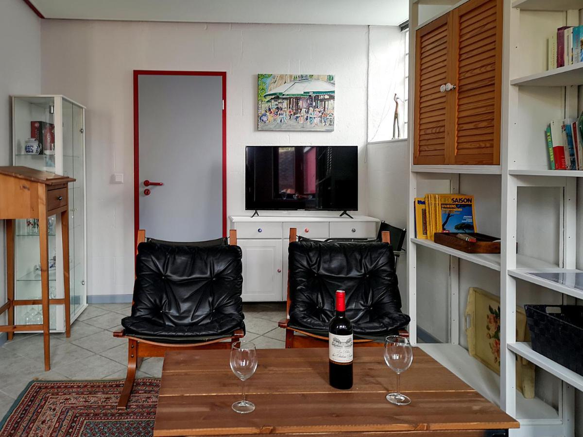 Gemuetliches Ferienhaus - Ankommen Und Wohlfuehlen Husum  Bagian luar foto