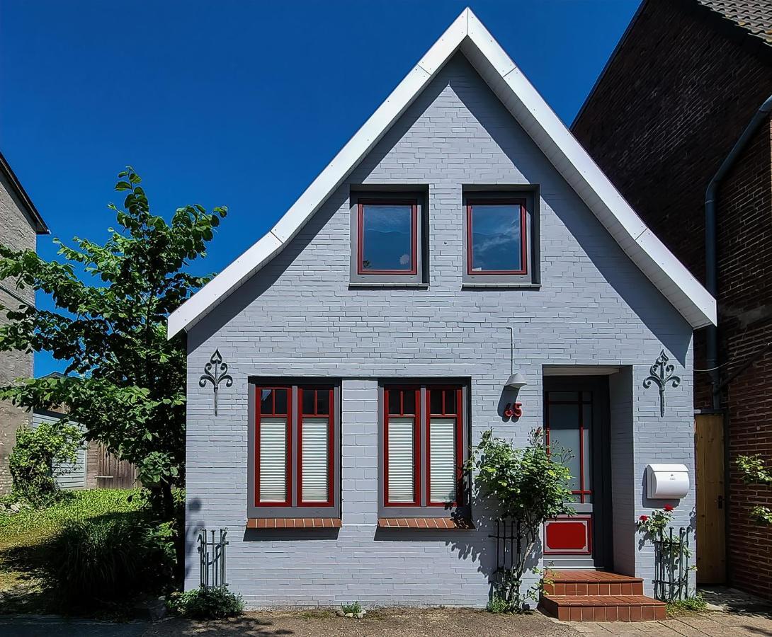 Gemuetliches Ferienhaus - Ankommen Und Wohlfuehlen Husum  Bagian luar foto
